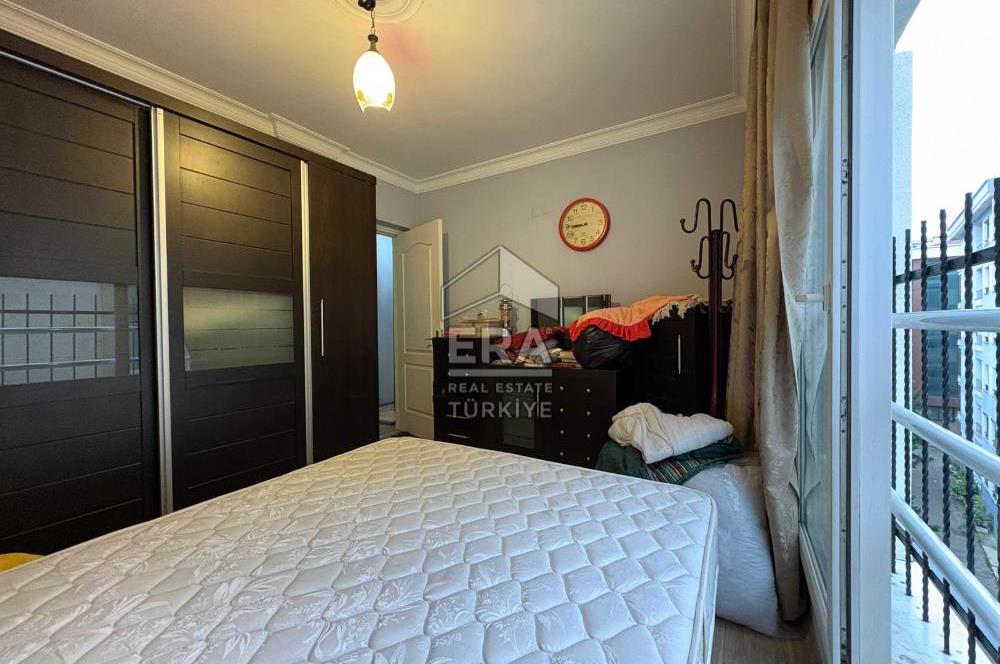 Bornova Erzene Mah. 49. Sokakta Eşyalı Kiralık 2+1 Daire