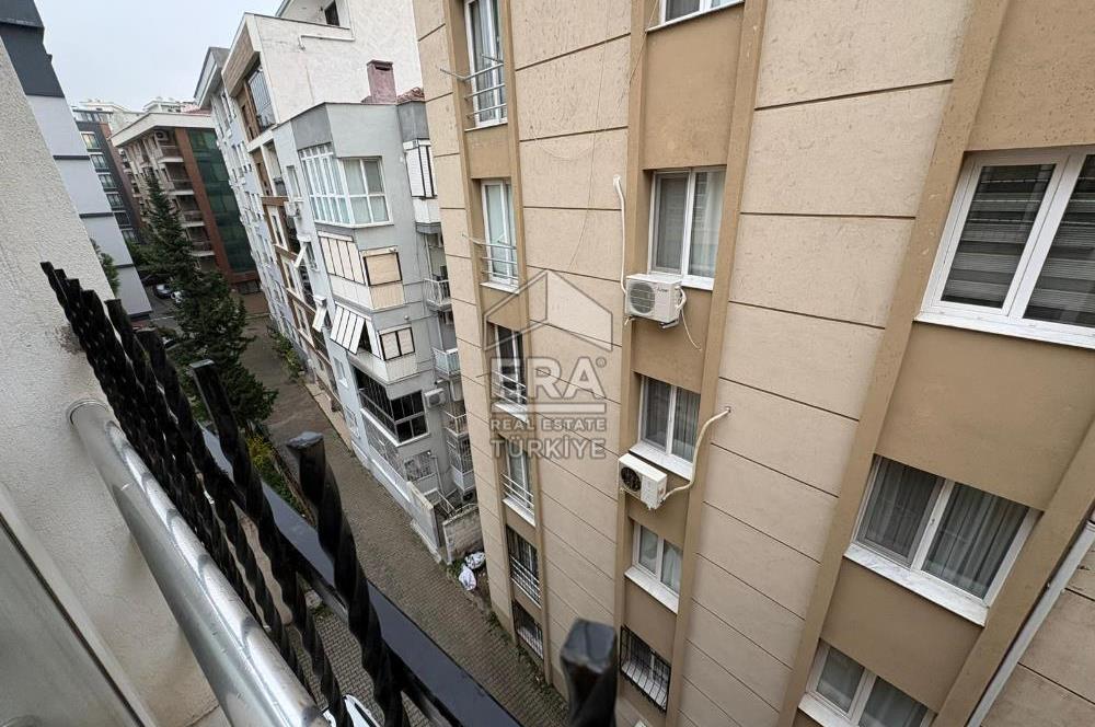Bornova Erzene Mah. 49. Sokakta Eşyalı Kiralık 2+1 Daire