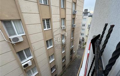 Bornova Erzene Mah. 49. Sokakta Eşyalı Kiralık 2+1 Daire