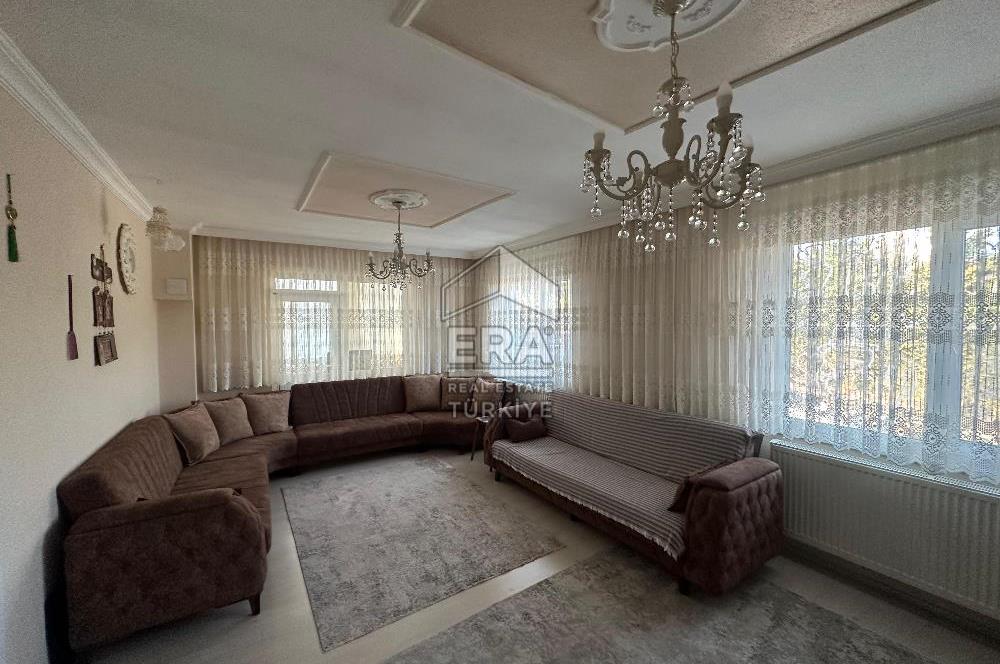 ERA PORT GÜVENCESİYLE KUVA-İ MILLIYE MAHALLESİNDE MUSTAKİL VİLLA