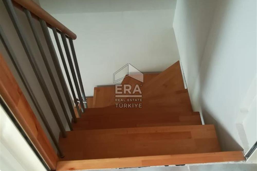 Kağıthane Merkezde 180 m2 3+2 Çatı Dubleks 