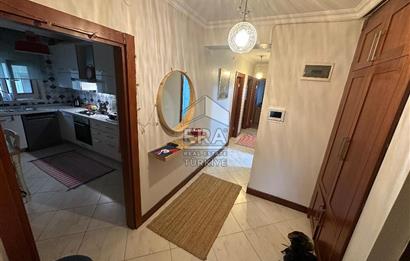 ATAŞEHİR ERGUVAN 8 SİTESİNDE 3+1 SATILIK ARAKAT DAİRE