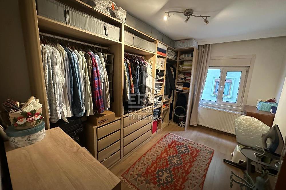 ATAŞEHİR ERGUVAN 8 SİTESİNDE 3+1 SATILIK ARAKAT DAİRE