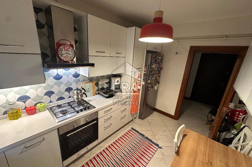 ATAŞEHİR ERGUVAN 8 SİTESİNDE 3+1 SATILIK ARAKAT DAİRE