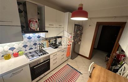 ATAŞEHİR ERGUVAN 8 SİTESİNDE 3+1 SATILIK ARAKAT DAİRE