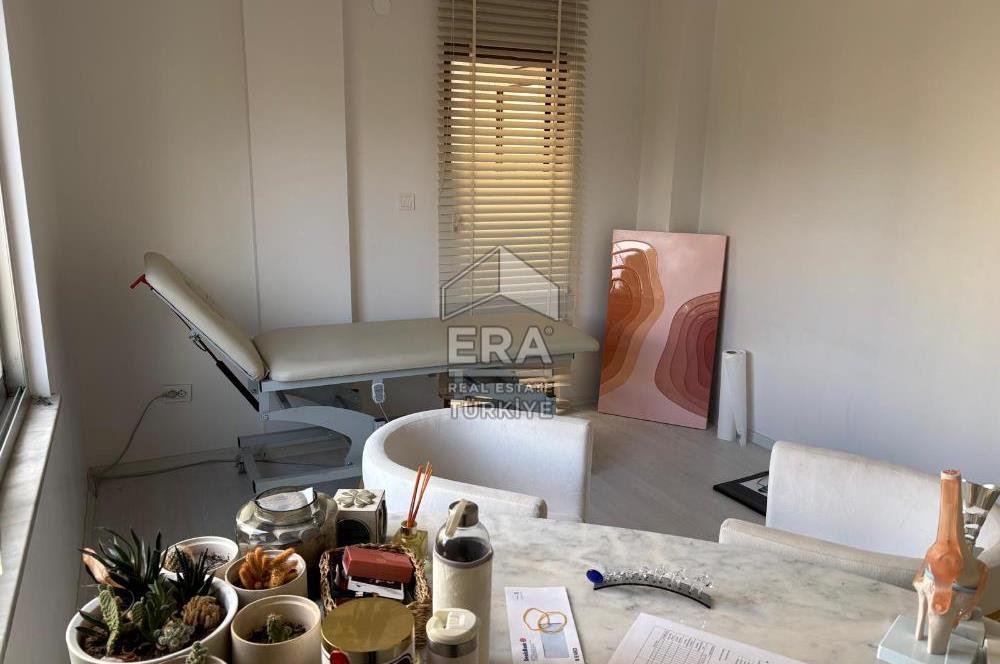 Bağdat Caddesi Prestijli /Yüksek Tabela Değerli Kiralık Ofis