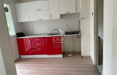 Bostanlı Merkezde 3+1 Kiralık Daire