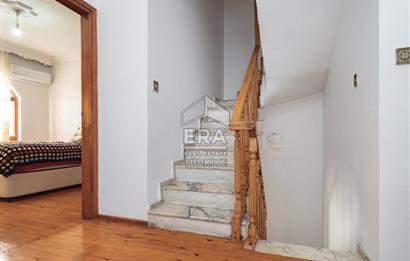 Antalya Kepez Şelale Sitesinde Satılık 5+2 250m² Tripleks Villa