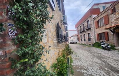  AYVALIK KÜÇÜKKÖY’DE TAMAMEN RESTORE EDİLMİŞ, BAHÇELİ TAŞ EV