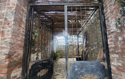  AYVALIK KÜÇÜKKÖY’DE TAMAMEN RESTORE EDİLMİŞ, BAHÇELİ TAŞ EV