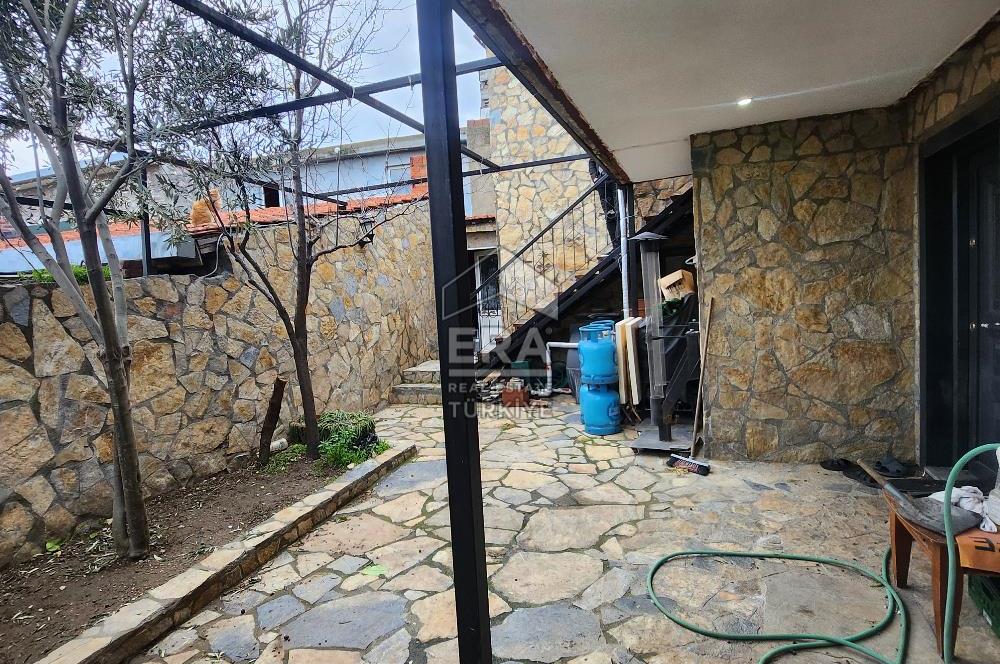  AYVALIK KÜÇÜKKÖY’DE TAMAMEN RESTORE EDİLMİŞ, BAHÇELİ TAŞ EV