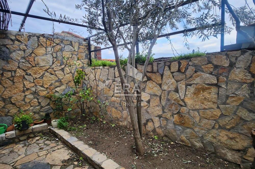  AYVALIK KÜÇÜKKÖY’DE TAMAMEN RESTORE EDİLMİŞ, BAHÇELİ TAŞ EV