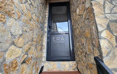  AYVALIK KÜÇÜKKÖY’DE TAMAMEN RESTORE EDİLMİŞ, BAHÇELİ TAŞ EV