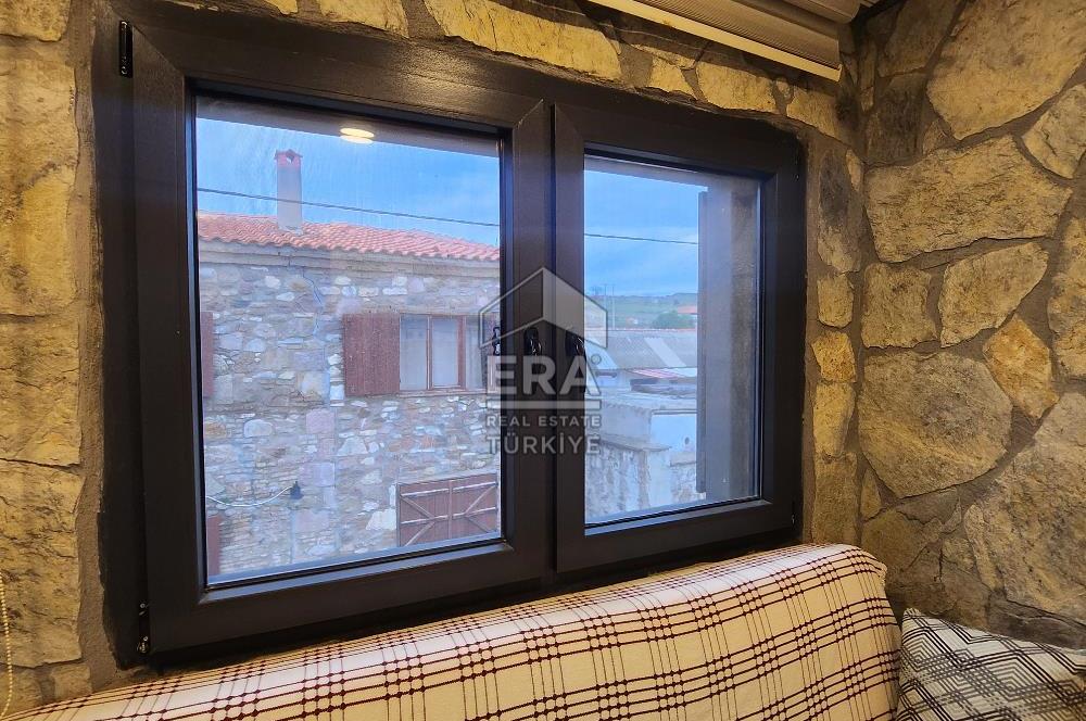  AYVALIK KÜÇÜKKÖY’DE TAMAMEN RESTORE EDİLMİŞ, BAHÇELİ TAŞ EV