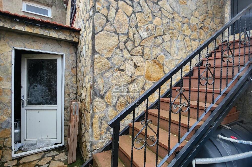  AYVALIK KÜÇÜKKÖY’DE TAMAMEN RESTORE EDİLMİŞ, BAHÇELİ TAŞ EV