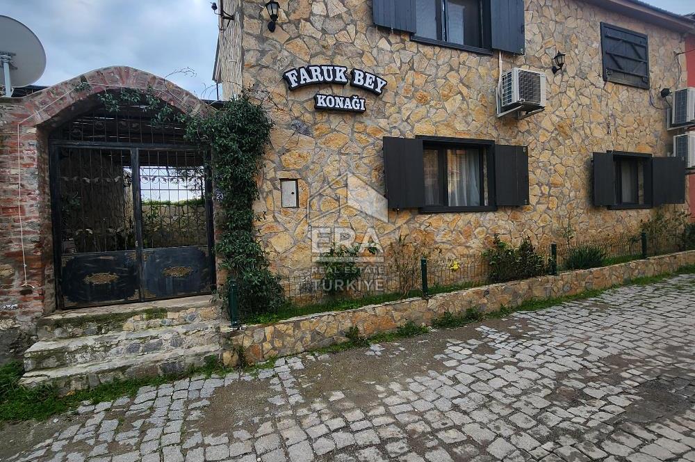  AYVALIK KÜÇÜKKÖY’DE TAMAMEN RESTORE EDİLMİŞ, BAHÇELİ TAŞ EV