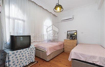 Antalya Kepez Şelale Sitesinde Satılık 5+2 250m² Tripleks Villa