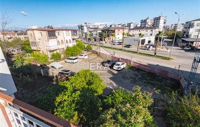 Antalya Kepez Şelale Sitesinde Satılık 5+2 250m² Tripleks Villa
