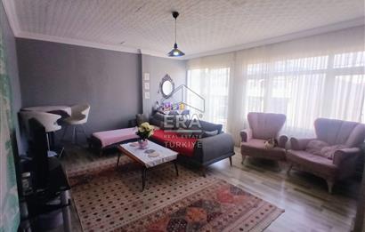 VALİDE ATİK'DE GENİŞ VE BAKIMLI 2+1 KİRALIK DAİRE 