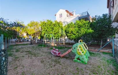 Antalya Kepez Şelale Sitesinde Satılık 5+2 250m² Tripleks Villa