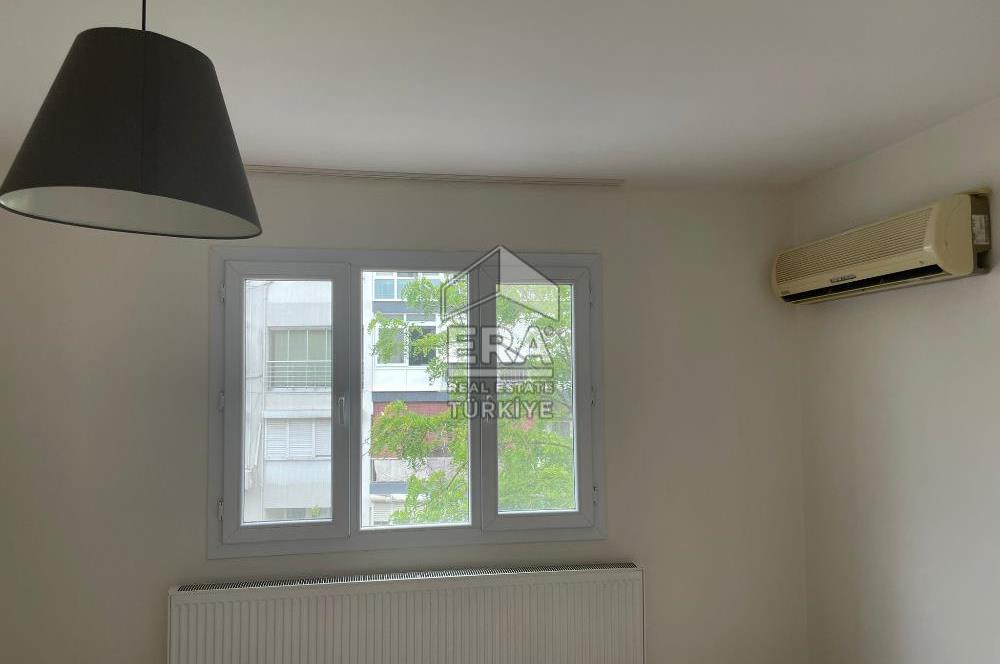 Bostanlı Merkezde 3+1 Kiralık Daire