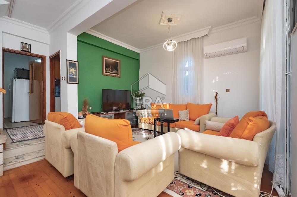 Antalya Kepez Şelale Sitesinde Satılık 5+2 250m² Tripleks Villa