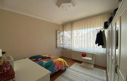 Konak Mithatpaşa Mahallesi 3+1 Satılık Daire