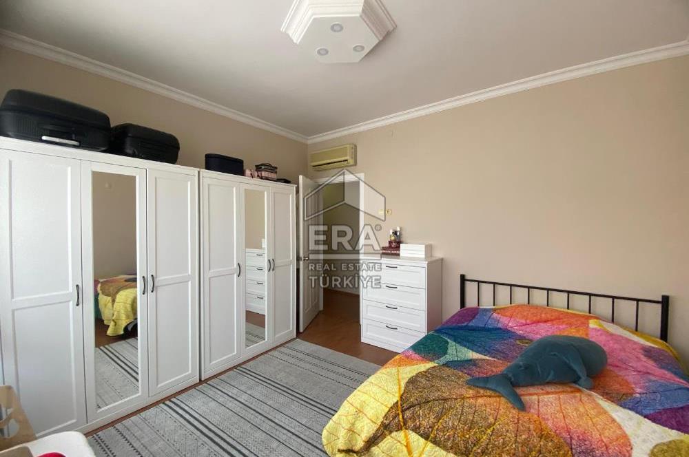 Konak Mithatpaşa Mahallesi 3+1 Satılık Daire