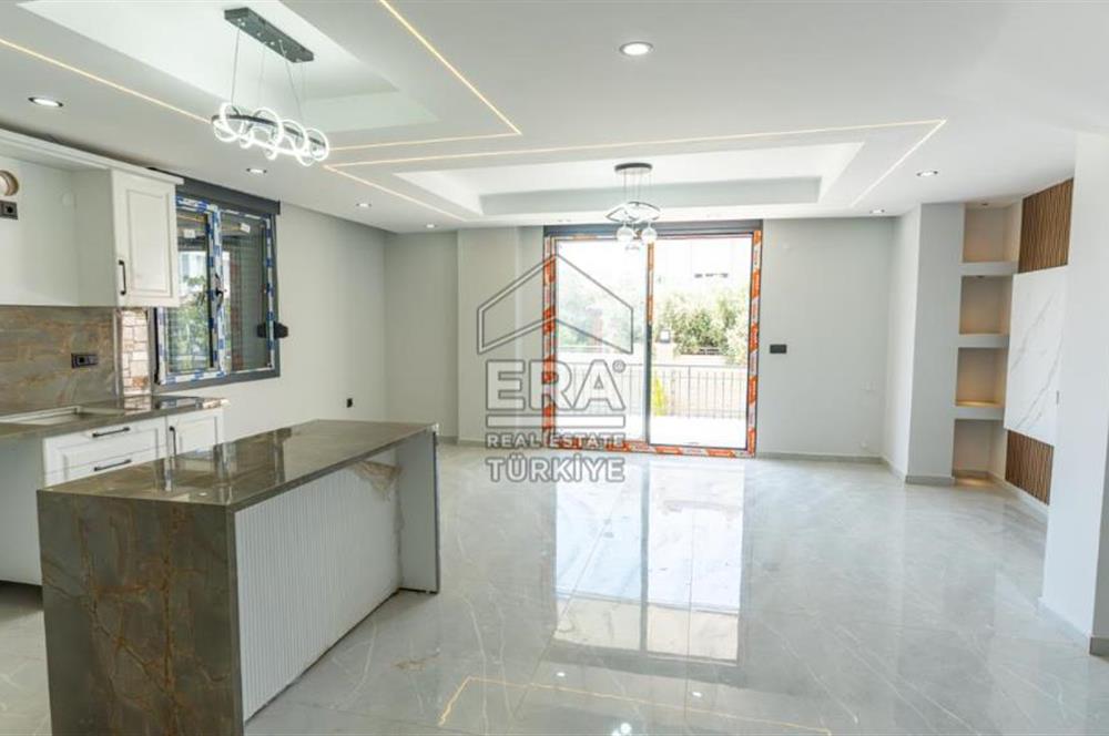 ERA ANGEL'dan Ayvalık Altınovada Deniz 300 mt.3+1 Satılık Villa