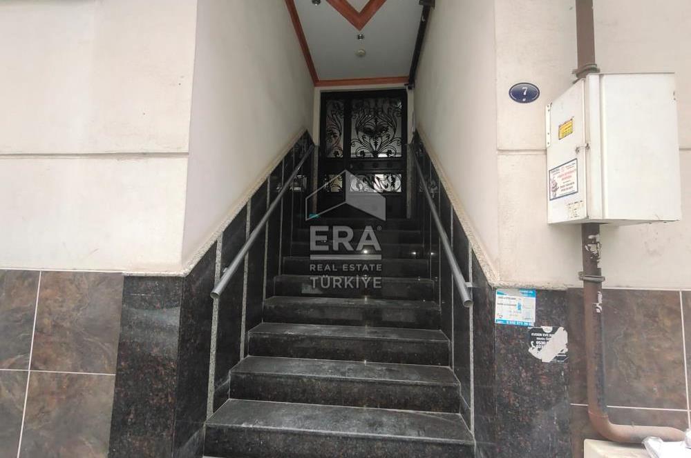 Karşıyaka Şemiklerde 3+1 Kiralık Daire