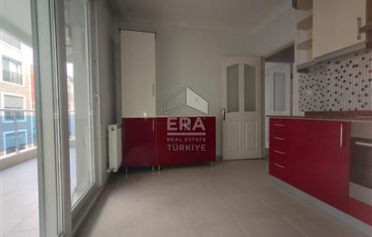 Karşıyaka Şemiklerde 3+1 Kiralık Daire