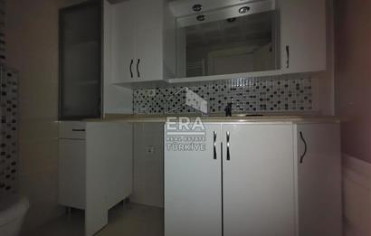 Karşıyaka Şemiklerde 3+1 Kiralık Daire