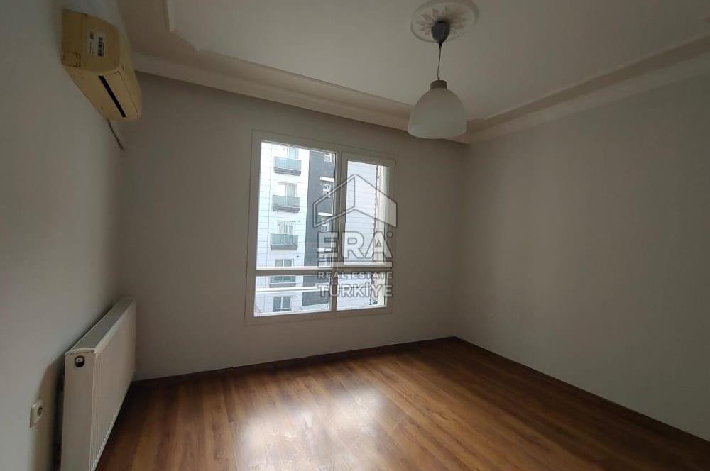 Karşıyaka Şemiklerde 3+1 Kiralık Daire