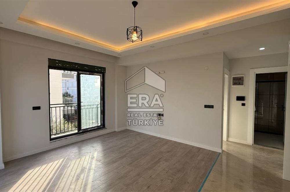 MANAVGAT ILICA'DA HAVUZLU ASANSÖRLÜ SIFIR KİRALIK 1+1 DAİRE