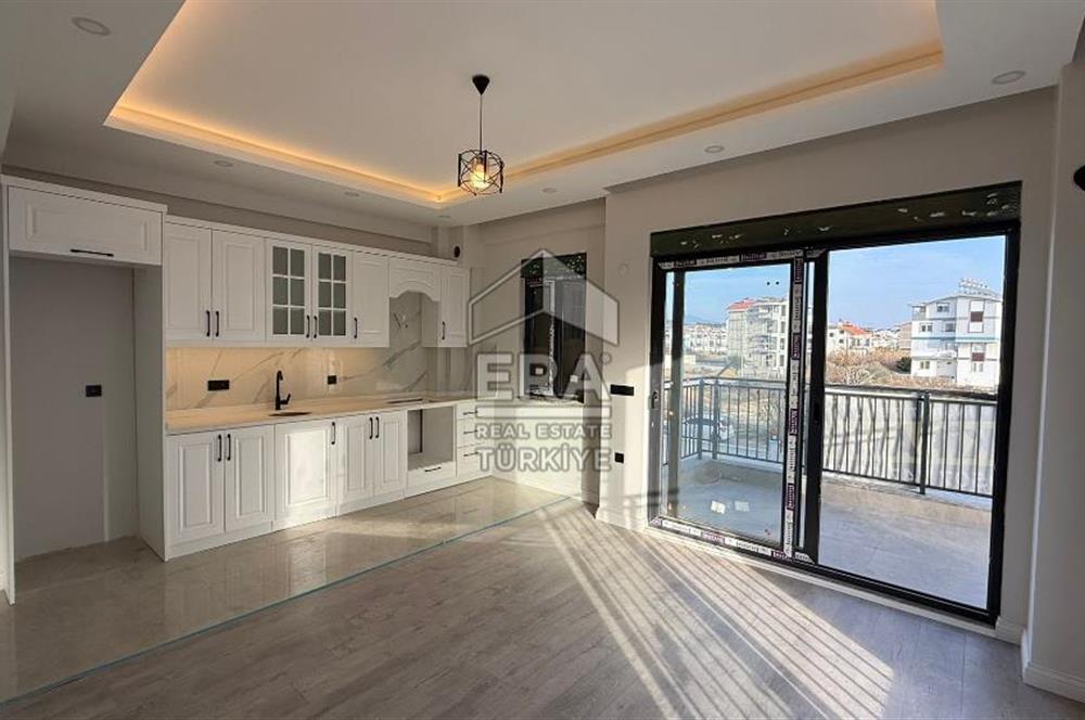 MANAVGAT ILICA'DA HAVUZLU ASANSÖRLÜ SIFIR KİRALIK 1+1 DAİRE