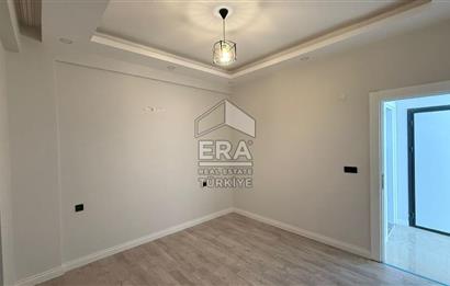 MANAVGAT ILICA'DA HAVUZLU ASANSÖRLÜ SIFIR KİRALIK 1+1 DAİRE