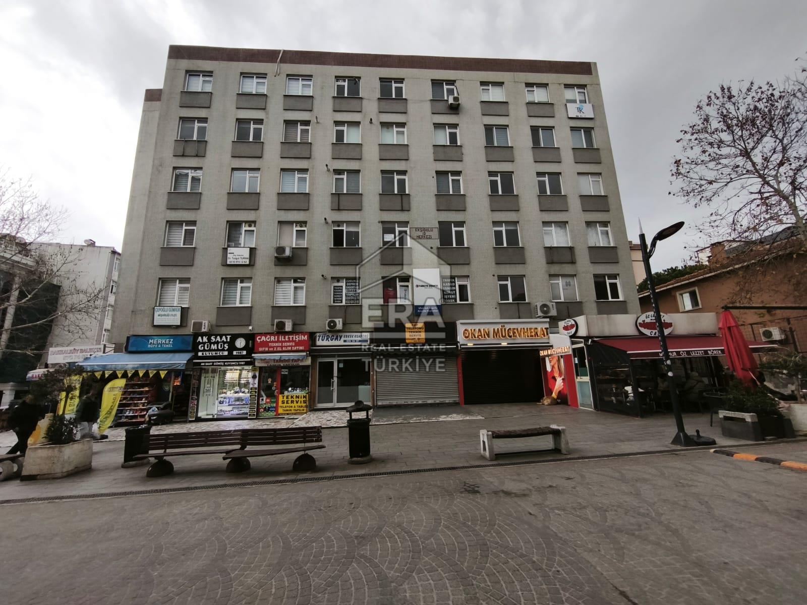 KÜÇÜKBAKKALKÖY PRESTİJ CAD. BAŞINDA İÇİ BAKIMLI FERAH OFİS