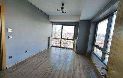 EVİM KADIKÖY RESIDANCE'TA 3+1 MAKSİMUM GÖRÜNÜRLÜKLÜ OFİS VEYA KONUT