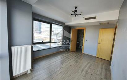EVİM KADIKÖY RESIDANCE'TA 3+1 MAKSİMUM GÖRÜNÜRLÜKLÜ OFİS VEYA KONUT