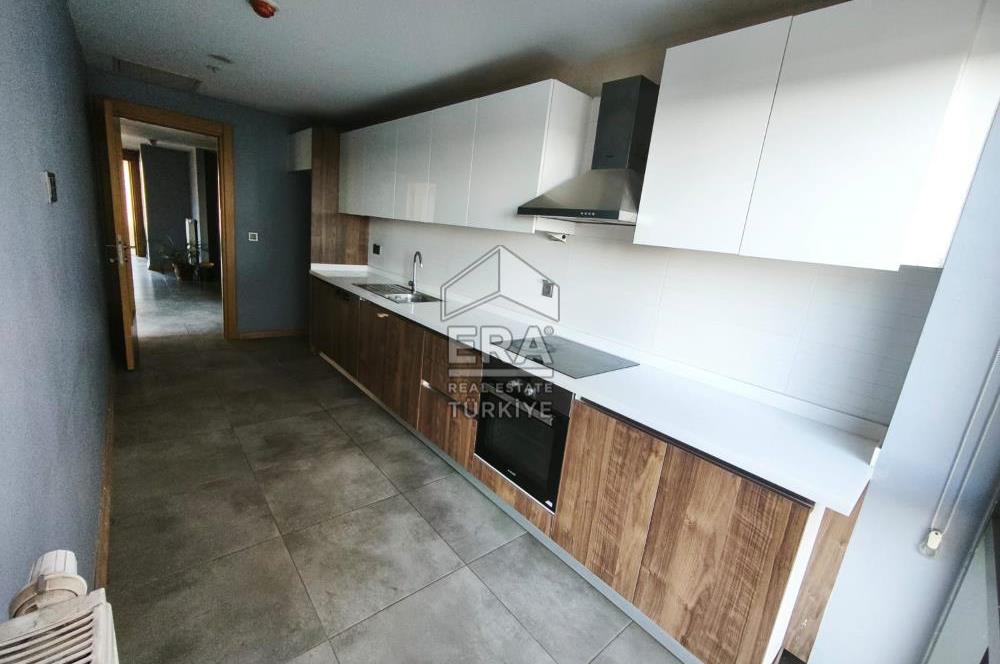 EVİM KADIKÖY RESIDANCE'TA 3+1 MAKSİMUM GÖRÜNÜRLÜKLÜ OFİS VEYA KONUT
