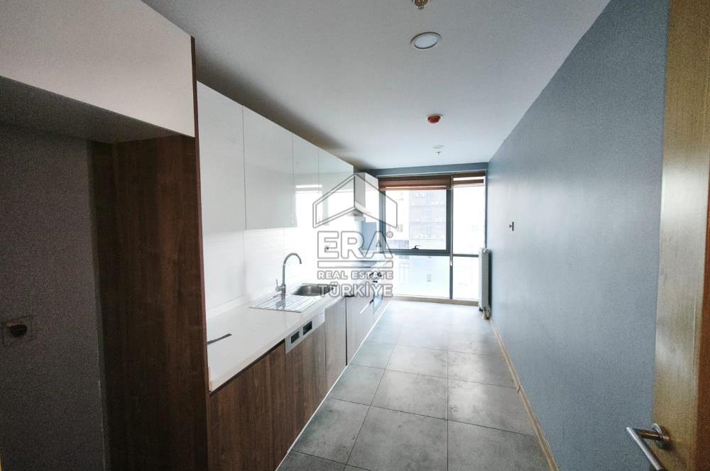 EVİM KADIKÖY RESIDANCE'TA 3+1 MAKSİMUM GÖRÜNÜRLÜKLÜ OFİS VEYA KONUT