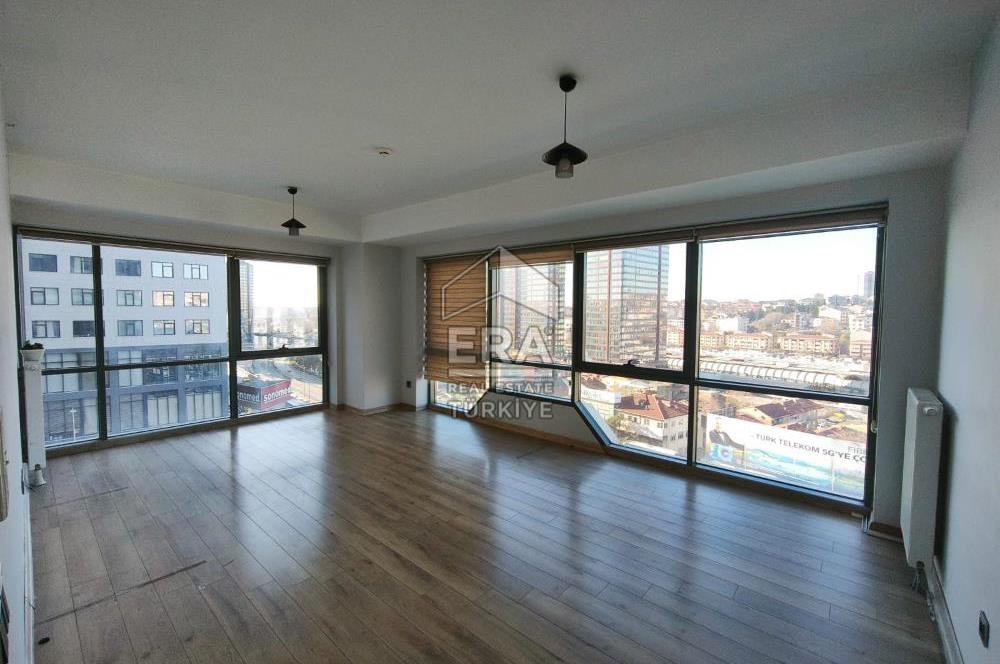 EVİM KADIKÖY RESIDANCE'TA 3+1 MAKSİMUM GÖRÜNÜRLÜKLÜ OFİS VEYA KONUT