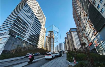 EVİM KADIKÖY RESIDANCE'TA 3+1 MAKSİMUM GÖRÜNÜRLÜKLÜ OFİS VEYA KONUT