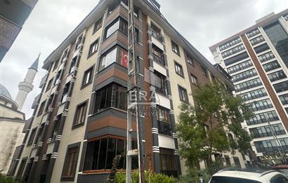 ÜMRANİYE FATİH SULTAN MEHMET MAHALLESİNDE SATILIK DAİRE