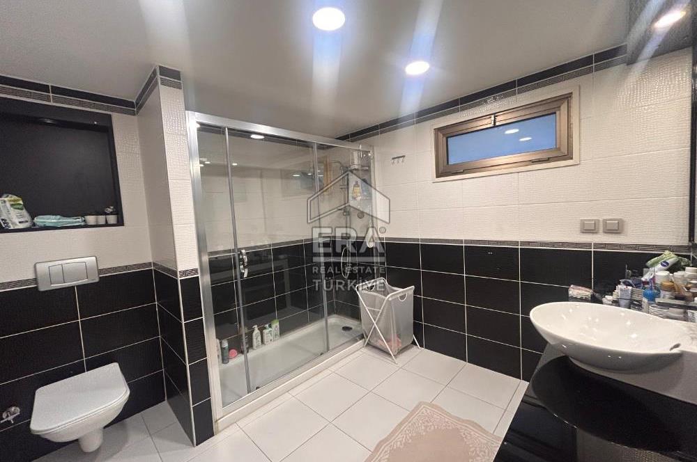 Bostanlı Merkez Satılık Dubleks Bahçe Katı