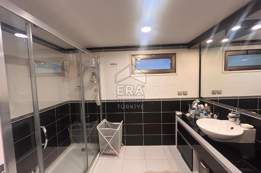 Bostanlı Merkez Satılık Dubleks Bahçe Katı