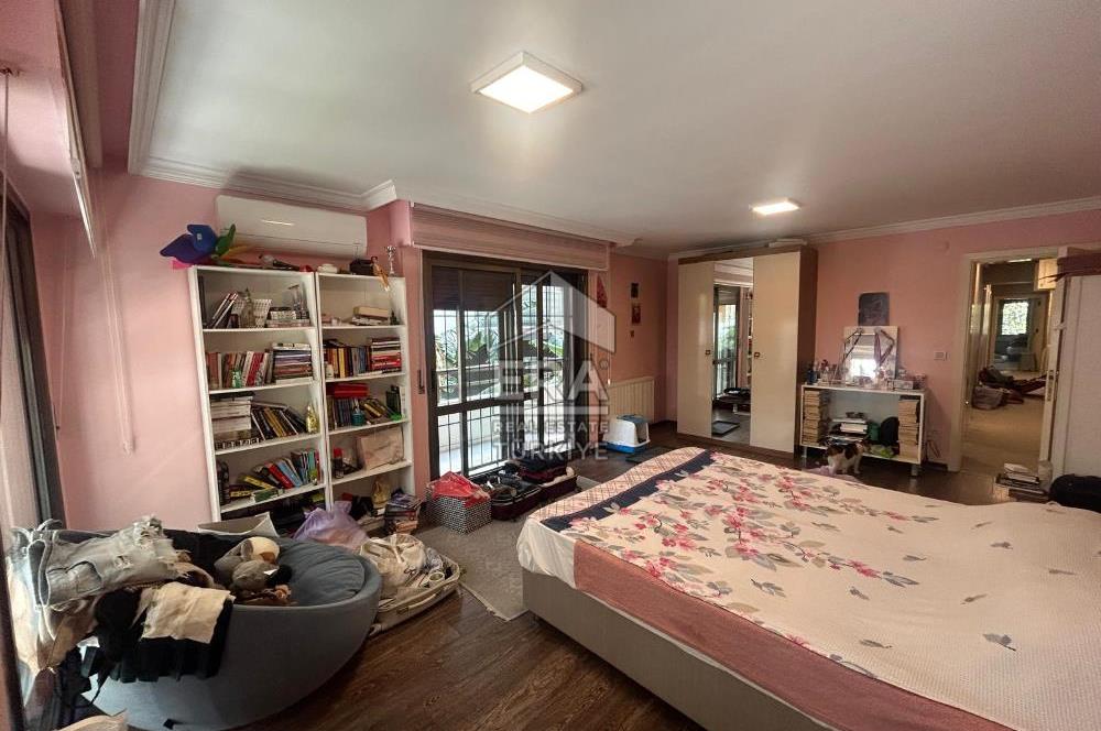 Bostanlı Merkez Satılık Dubleks Bahçe Katı