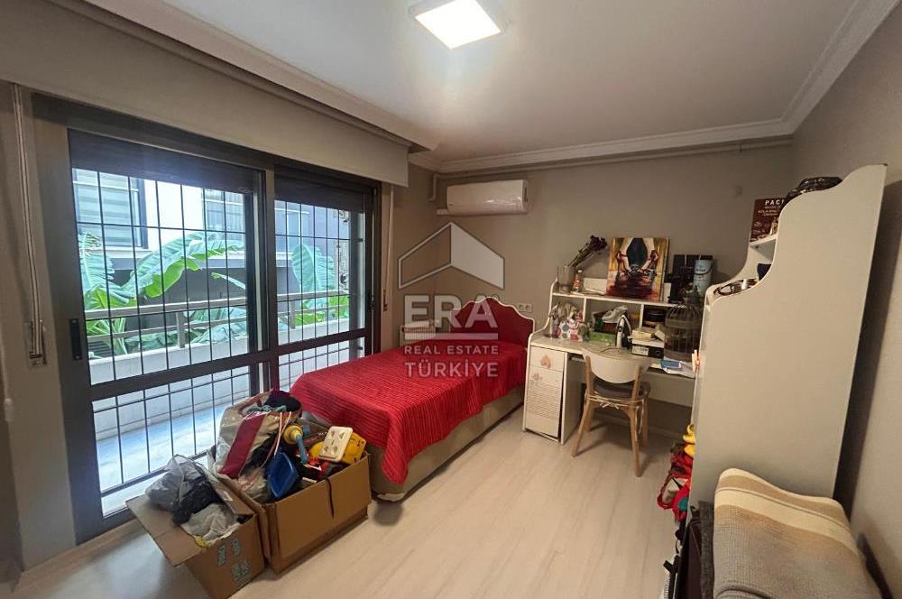 Bostanlı Merkez Satılık Dubleks Bahçe Katı