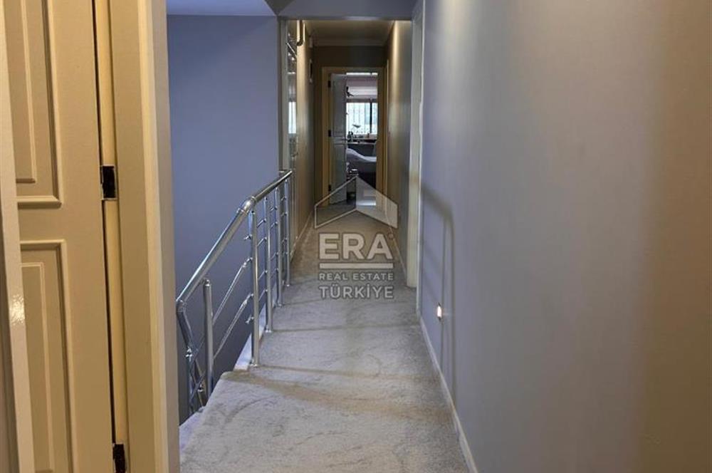 Bostanlı Merkez Satılık Dubleks Bahçe Katı