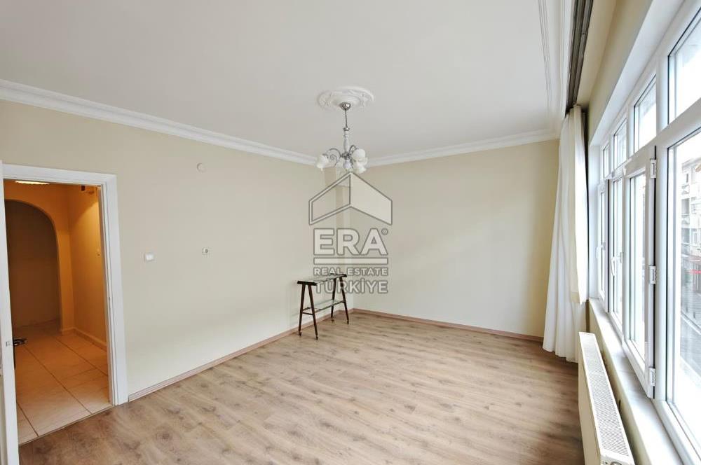 ÜSKÜDAR ZEYNEP KAMİLDE GENİŞ 2+1 KİRALIK DAİRE